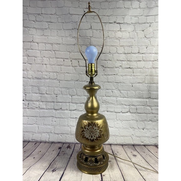 Vtg Mid Century Brass Base Gold Glass Floral White Flowers Table Lamp - Picture 4 of 7